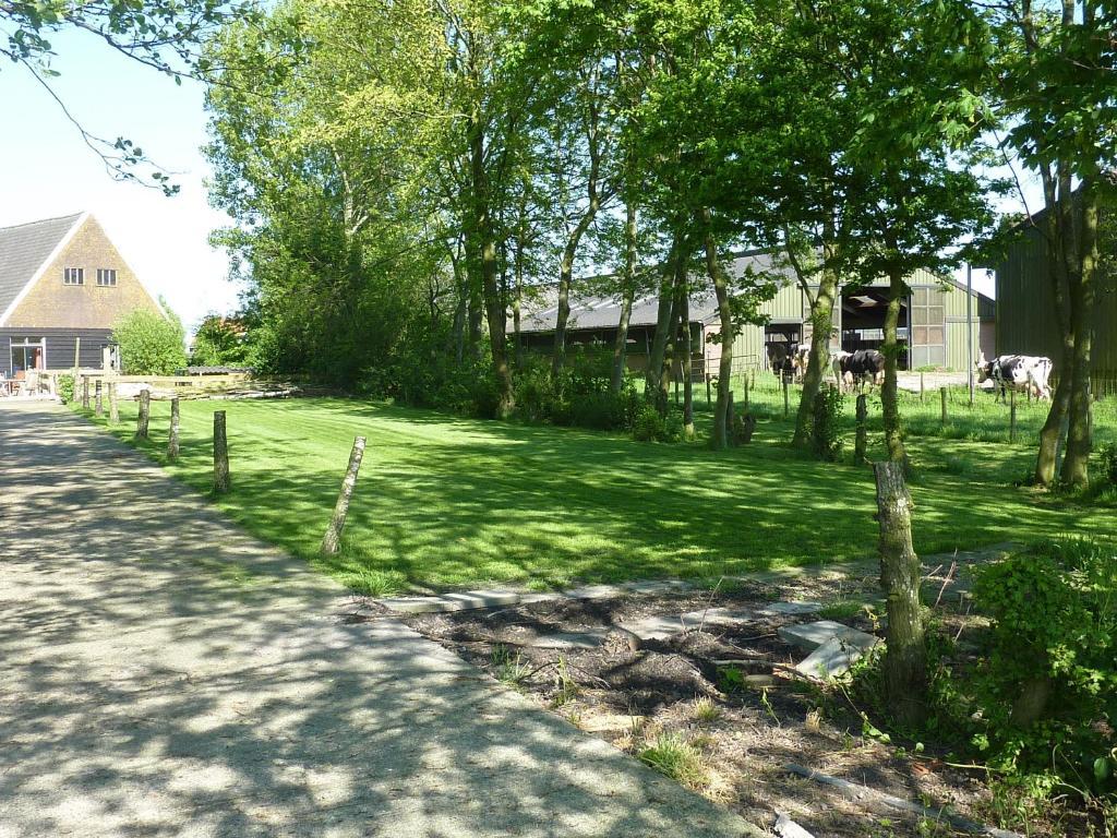 Bed & Breakfast De Koegang Zuidermeer Exterior photo